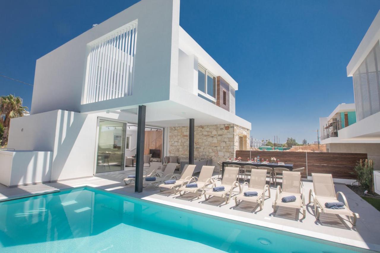 Kube Luxury Villas Ajia Napa Zewnętrze zdjęcie