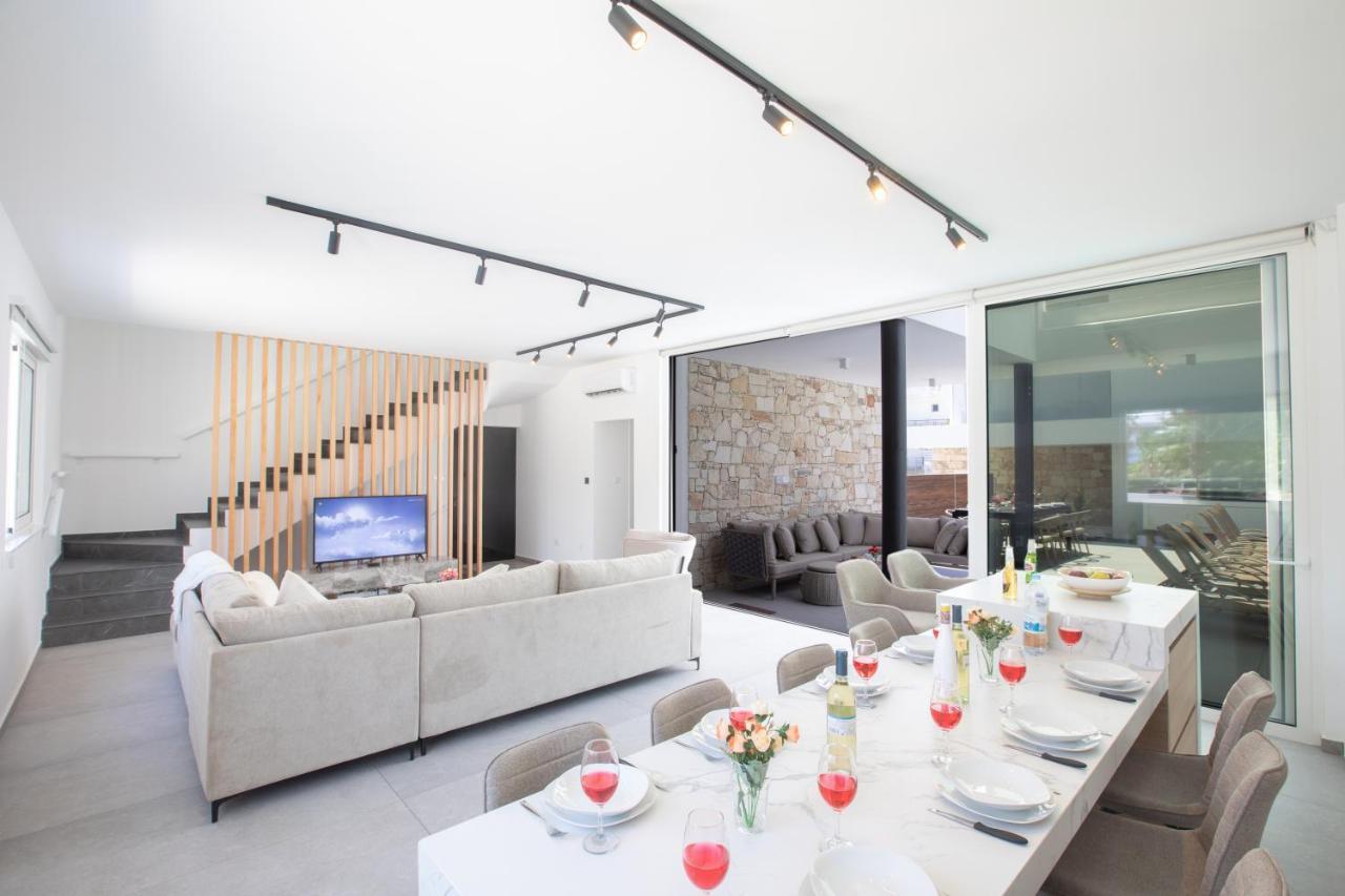 Kube Luxury Villas Ajia Napa Zewnętrze zdjęcie